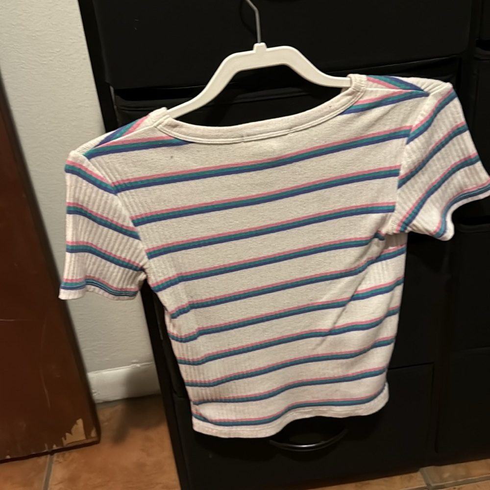 Forever 21 Retro 80s Striped Top – Size Small – Only $10! - Picture 3 of 3